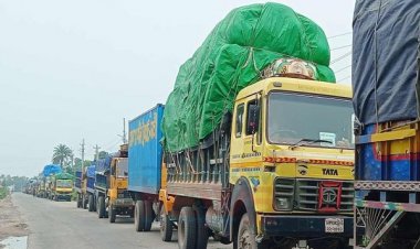 ১৫ দফা দাবিতে সারাদেশে ৩ দিন বন্ধ থাকবে ট্রাক ও কাভার্ডভ্যান চলাচল