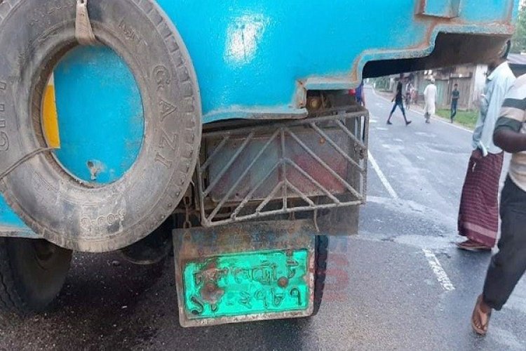 সিলেটের দয়ামীরে দাঁড়িয়ে থাকা ট্রাকে ধাক্কায় নিহত ২