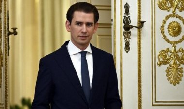 দুর্নীতির দায়ে অস্ট্রিয়ার চ্যান্সেলরের পদত্যাগ