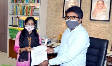 বগুড়ায় এক ঘণ্টার ডিসি কলেজছাত্রী আফিয়া