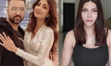 রাজ-শিল্পার বিরুদ্ধে শার্লিনের এফআইআর