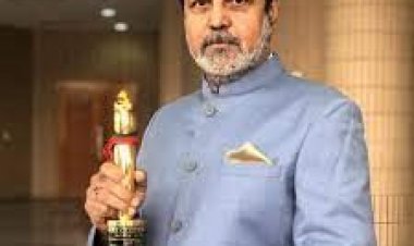  পদক পাচ্ছেন তারিক আনাম খান