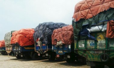 বেনাপোল দিয়ে ভারতীয় চাল আমদানি বন্ধ