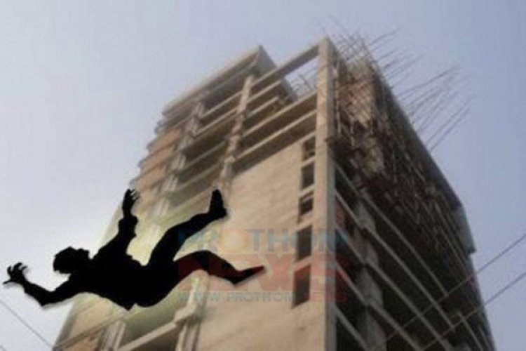 মাদক সেবন করিয়ে তিনতলা ভবনের ছাদ থেকে ফেলে এক তরুণকে হত্যা