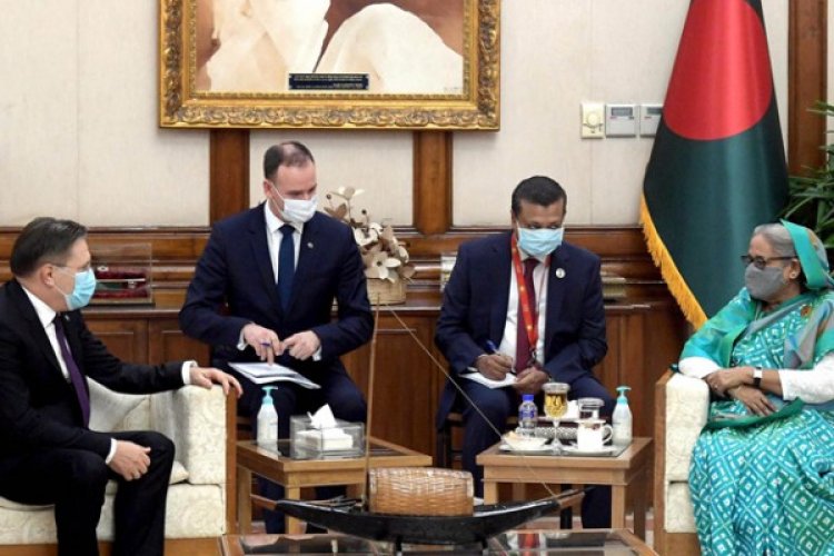 আরেকটি পারমাণবিক বিদ্যুৎকেন্দ্র স্থাপনে রাশিয়ার সহযোগিতা চাইলেন প্রধানমন্ত্রী