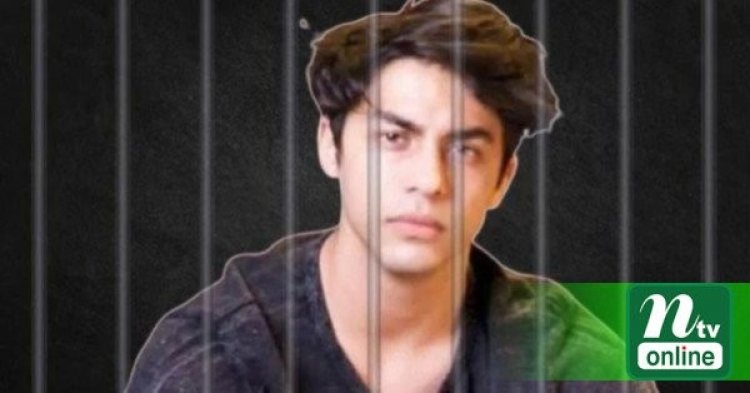 শাহরুখপুত্র আরিয়ান খাবার খেতে পারছেন না