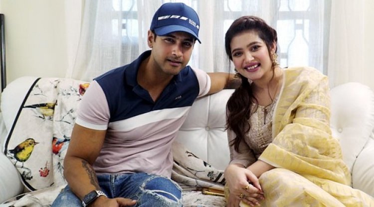 কাশ্মীরে যশের সঙ্গী অন্য এক নায়িকা