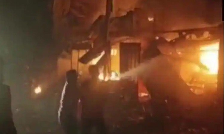 তামিলনাড়ুতে আতশবাজির দোকানে বিস্ফোরণ, নিহত ৫