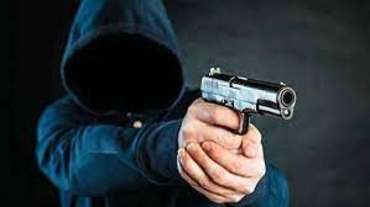 বিয়ে বাড়িতে গান বন্ধ না করায় গুলিতে নিহত ৩