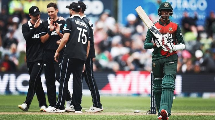 আট উইকেটে জয় পেল নিউজিল্যান্ড