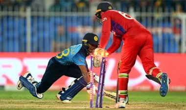  ‘অলরাউন্ডার’ বাটলারের হাতেই সেরার পুরস্কার