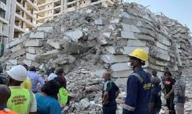  নাইজেরিয়ায় ভবন ধসে নিহতের সংখ্যা বেড়ে ২০