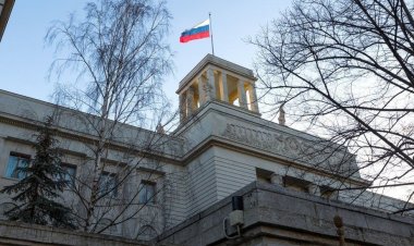  বার্লিন দূতাবাসের বাইরে রুশ কূটনীতিকের মরদেহ উদ্ধার