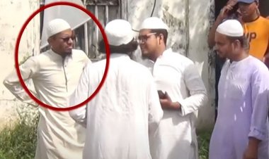 পূজামণ্ডপের ঘটনায় কুসিক মেয়রের পিএস আটক