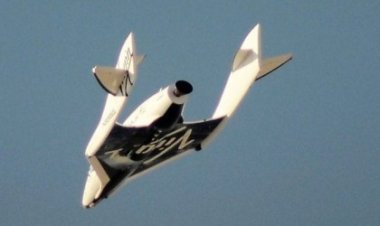 মহাকাশ ভ্রমণে যেতে টিকিট কিনলেন ১০০ জন