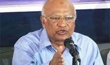 সরকার হটানোর আন্দোলনে  ‘রাস্তায় নামা’র প্রস্তুতি নিন: ড. মোশাররফ