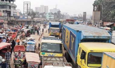 টঙ্গী সেতু বন্ধ, তীব্র যানজটে দুর্ভোগ