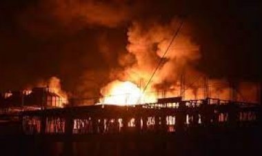 কেরানীগঞ্জে প্লাস্টিক কারখানায় অগ্নিকাণ্ড