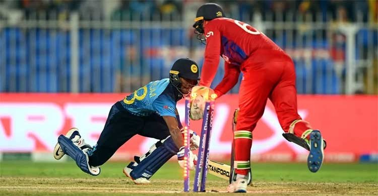 ‘অলরাউন্ডার’ বাটলারের হাতেই সেরার পুরস্কার