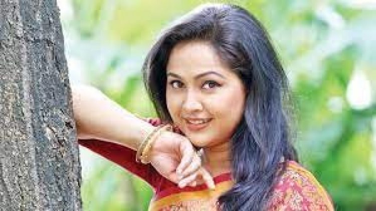 গল্প ও চরিত্র পছন্দ হলে ওটিটিতে নিয়মিতই কাজ করবো: নাদিয়া আহমেদ