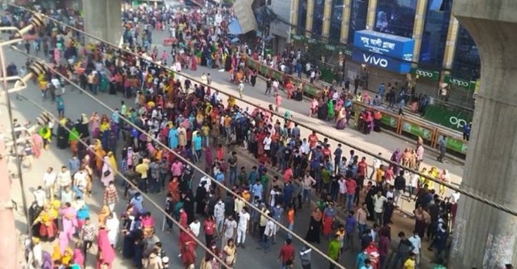 মিরপুরে পোশাক শ্রমিকদের সড়ক অবরোধ
