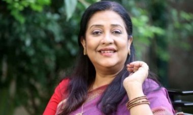 আজ সুবর্ণা মুস্তাফার জন্মদিন