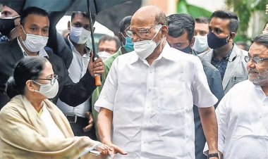 মমতা চান বিরোধী জোটে থাকুক কংগ্রেস, তবে নেতৃত্বে নয়