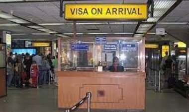 ফের চালু হলো অন-অ্যারাইভাল ভিসা
