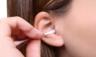 কান পরিষ্কার করা উচিৎ নাকি অনুচিৎ?