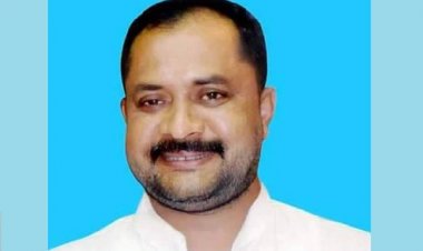 যশোরে হত্যা মামলার আসামি পেলেন নৌকা