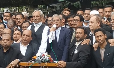 শনিবারের মধ্যে খালেদা জিয়াকে বিদেশে চিকিৎসায় না পাঠালে ‘সর্বাত্মক আন্দোলনে’ যাবে আইনজীবীরা 