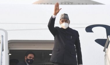 ঢাকা পৌঁছেছেন ভারতের রাষ্ট্রপতি