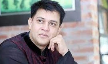 জন্মদিনে গাড়ি উপহার পেলেন শাকিল খান