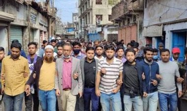 ফেনীতে ১৪৪ ধারা ভঙ্গ করে বিএনপির বিক্ষোভ