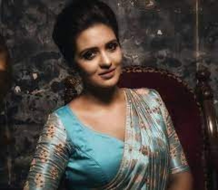 শুটিংয়ে মাতাল চালকের ধাক্কায় গুরুতর আহত প্রিয়াঙ্কা, হবে অপারেশন