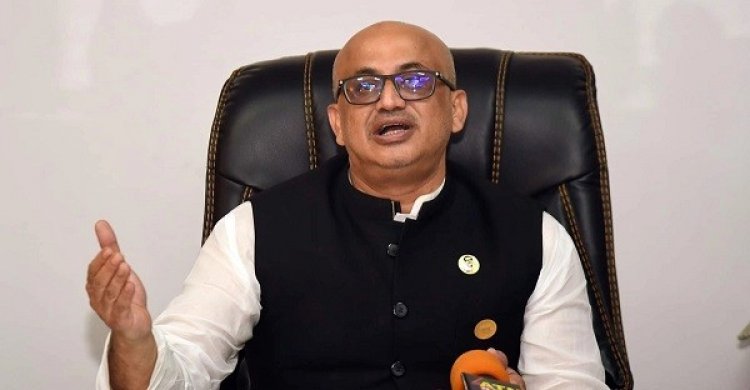 মুরাদের পদত্যাগপত্র গ্রহণ করে প্রজ্ঞাপন জারি