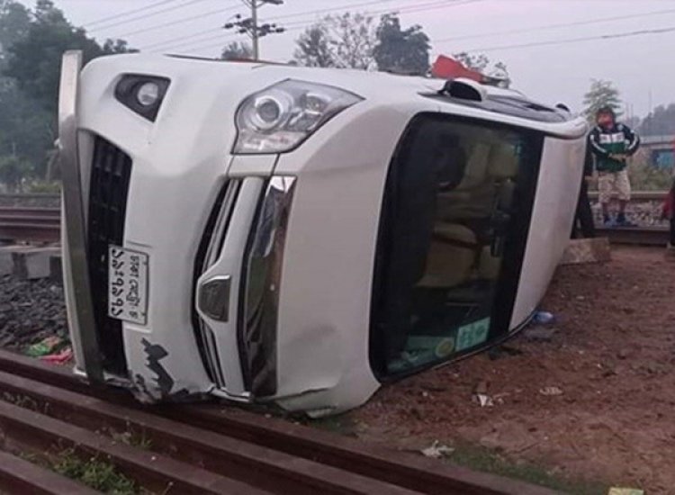 রাজধানীতে ট্রেনের ধাক্কায় মা-ছেলের মৃত্যু