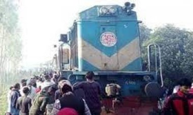 ইঞ্জিন বিকল হওয়ায় উত্তরবঙ্গে রেল যোগাযোগ ২ঘন্টা পর চালু