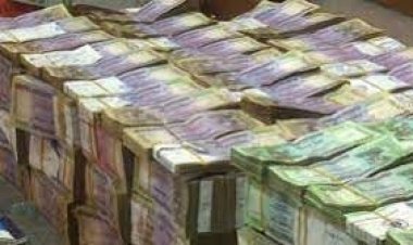 লাখপতিদের ব্যাংক থেকে টাকা কাটা শুরু