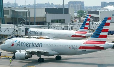 ওমিক্রন সংশ্লিষ্টতার কারণে ৪০০০ ফ্লাইট বাতিল