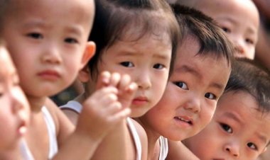 চীনে ৩ সন্তান নীতির পরও বাড়ছে না জন্মহার