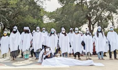 ভিসির পদত্যাগের দাবিতে  শাবিপ্রবির  শিক্ষার্থীদের কাফন মিছিল