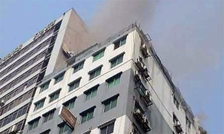 বাংলামটরের রাহাত টাওয়ারে আগুন