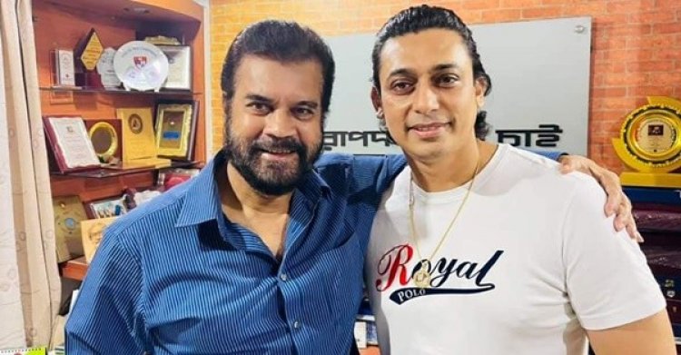 শিল্পী সমিতির সভাপতি ইলিয়াস কাঞ্চন, সেক্রেটারি জায়েদ