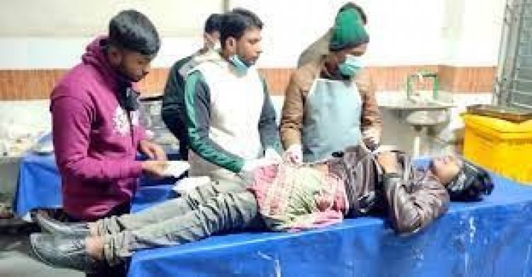 নির্বাচনী সহিংসতা: চুয়াডাঙ্গায় ধাওয়া-পাল্টা ধাওয়া, ভাঙচুর ও অগ্নিসংযোগ