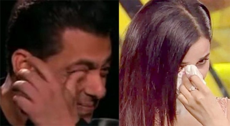 বিগ বসের মঞ্চে শেহনাজকে দেখে কাঁদলেন সালমান