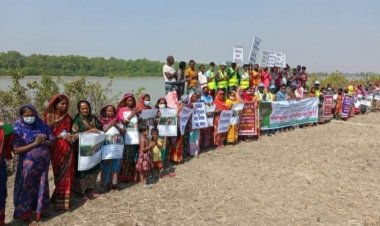 সুন্দরবনের কাছে ক্ষমা চাইলেন তারা