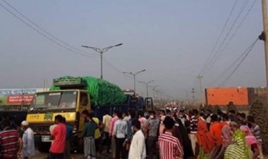 কুমিল্লায় ট্রাকচাপায় সিএনজি অটোরিকশার ৫ যাত্রী নিহত