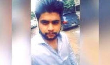 অভিনেতা সোহেল খানের ছেলের বিরুদ্ধে পর্নোগ্রাফি আইনে মামলা