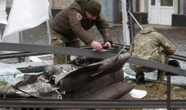 ইউক্রেনে রুশ বোমা হামলায় নিহত ৭